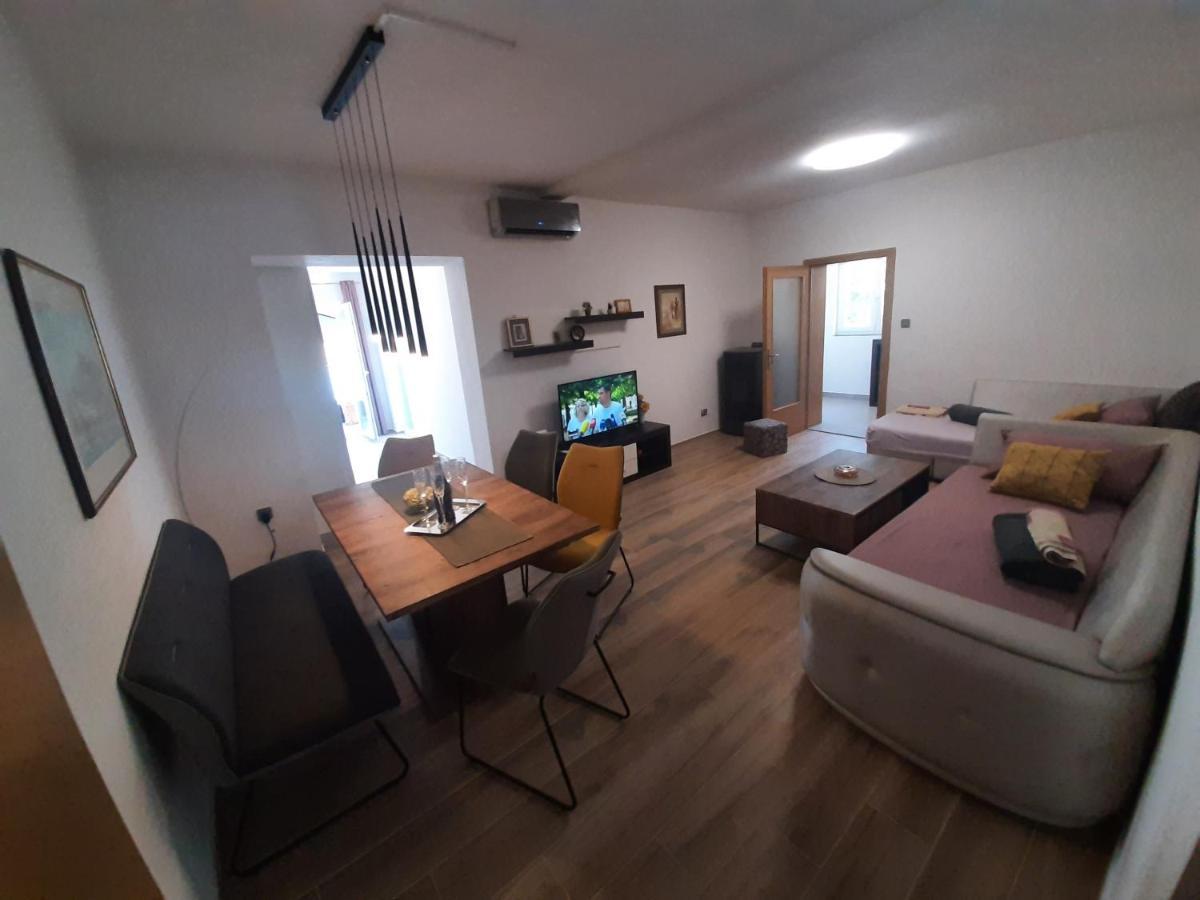 Apartments Borna Драге Екстер'єр фото